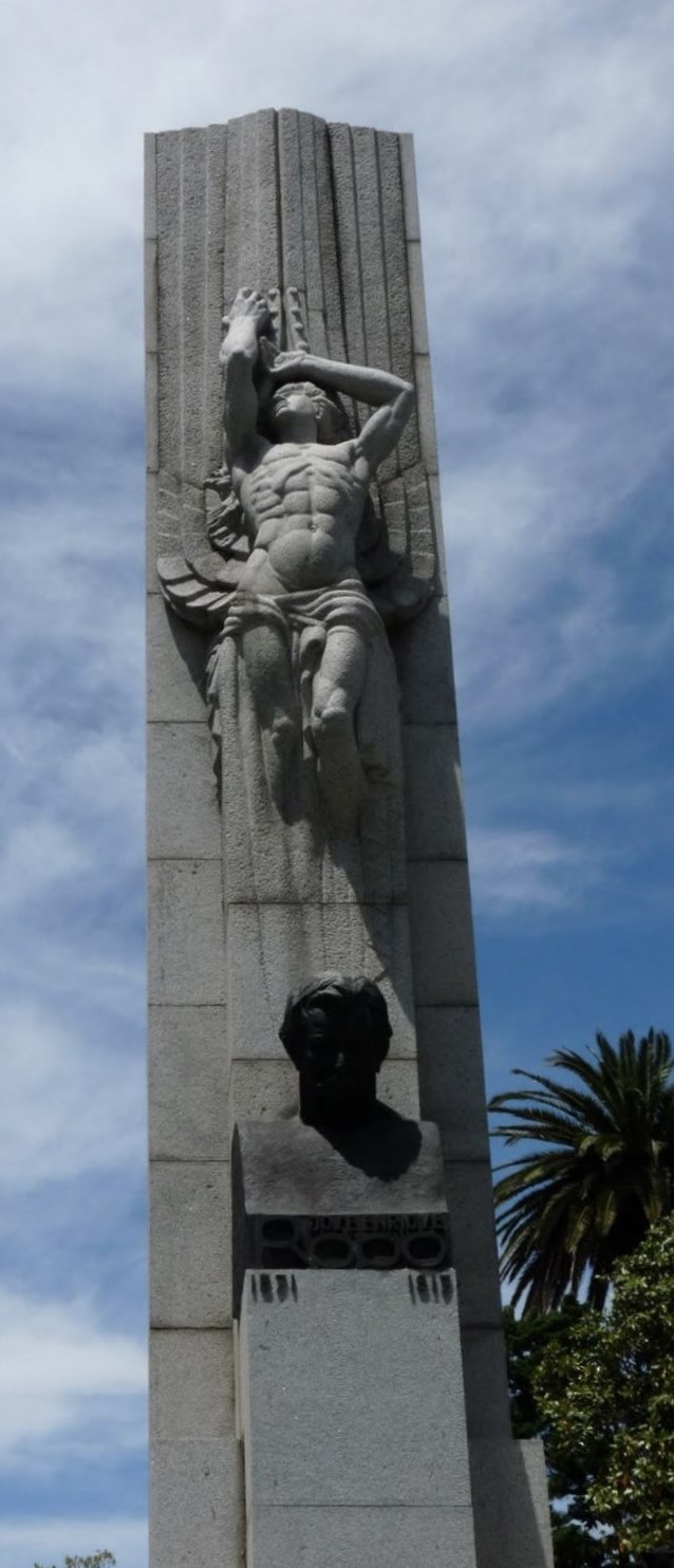 monumento-ariel
